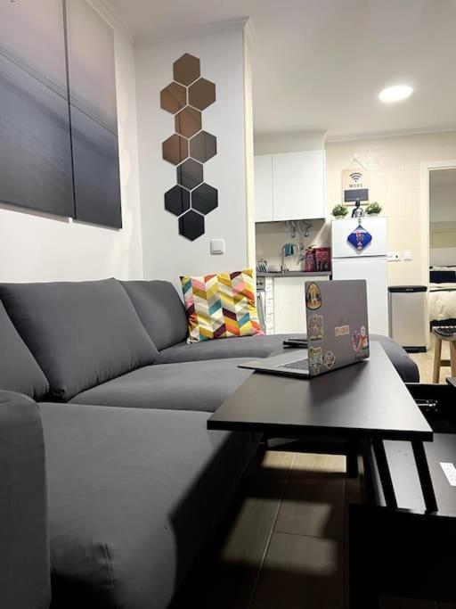 Artistic Digital Getaway - Patio & Great Location! Apartment Lisbon Exterior photo